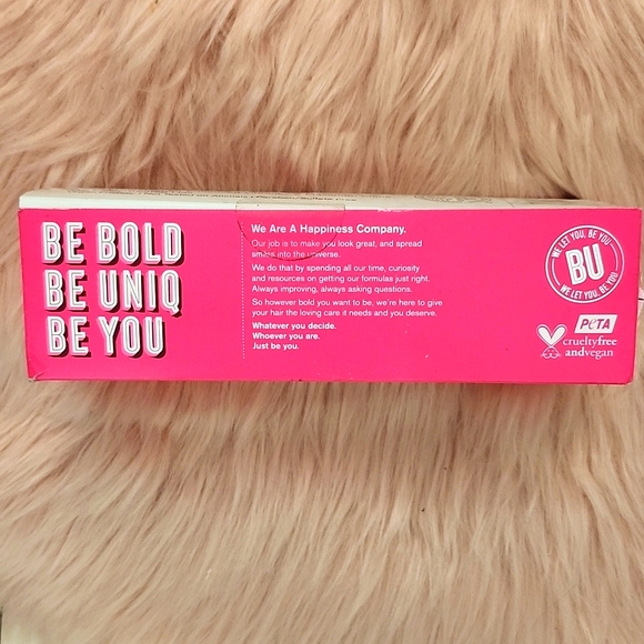 Brand New BOLD UNIQ COLOR SAVIOUR SHAMPOO - Picture 3 of 5
